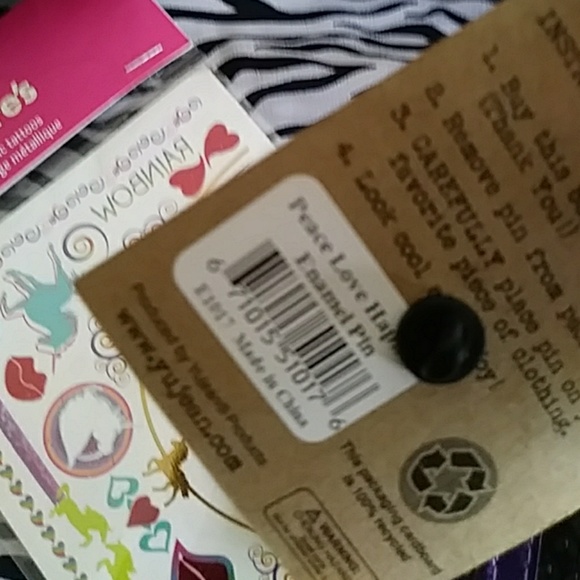 Peace ✌Bundle. - Picture 6 of 6